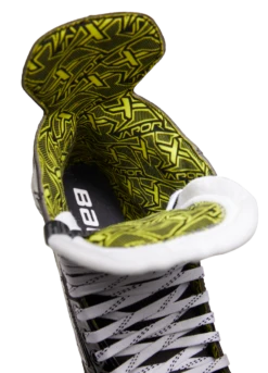 Bauer Vapor X3.5 Junior Roller Skates -Best Hockey Shop 1060231 RH Vapor X3.5 Skate 0525 clipped 40ad49e3 be85 4f20 b9a5 5425b45e4f96